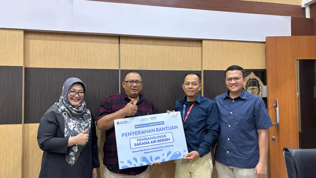 Telkom Bangun Sarana Air Bersih